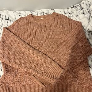 universal thread sweater